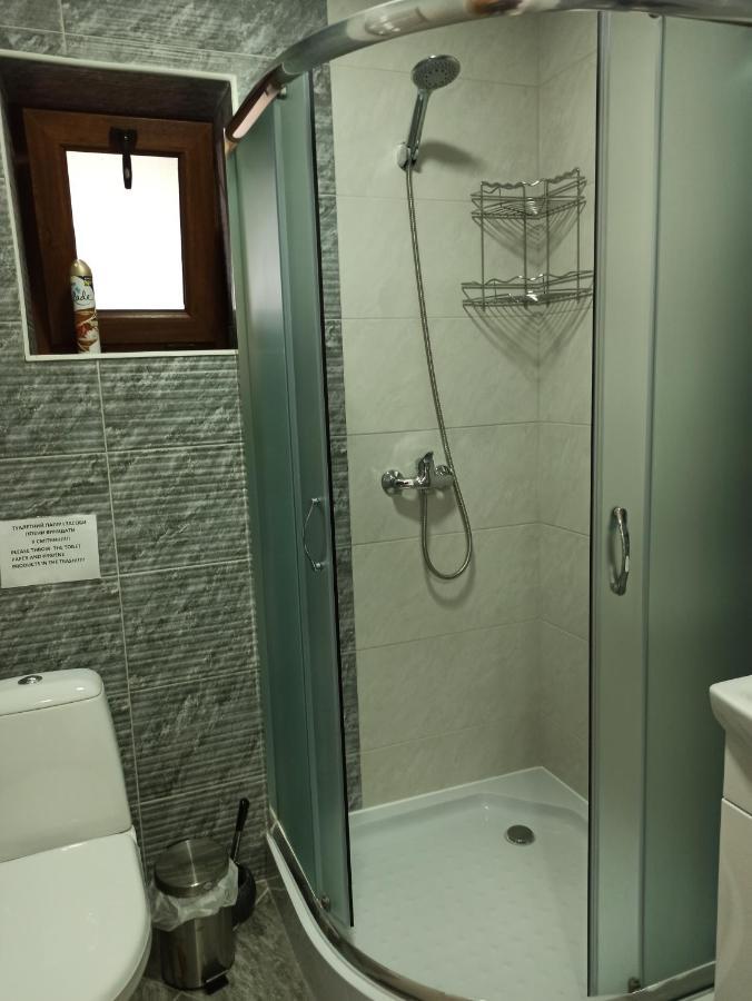 Brand New 2020 Specious Apartment Druzi 2 Paljanyjtsja Exteriör bild